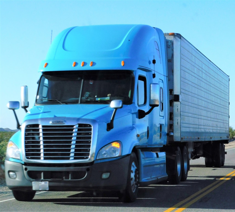 trucking-bright-blue-big-rig